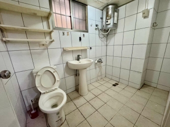 中國醫商圈~可租補高齡友善電梯套房 - Image 6