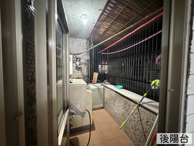 (免仲介費可租補可寵)公寓三房整層住家/加賴聯絡在最後一張圖（第11張）