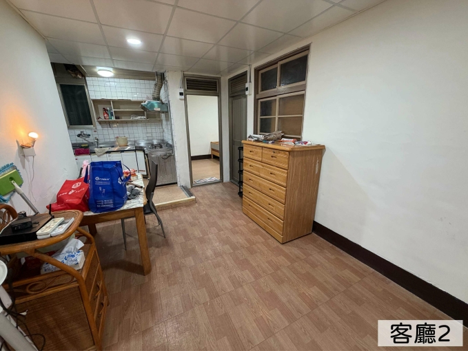 (免仲介費可租補可寵)公寓三房整層住家/加賴聯絡在最後一張圖（第4張）