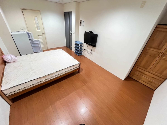 大空間舒適🏅陽台獨洗🏆雙租補💕變頻冷氣🔆衛浴乾濕分離（第6張）