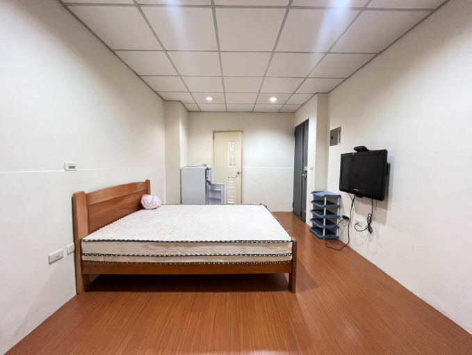 大空間舒適🏅陽台獨洗🏆雙租補💕變頻冷氣🔆衛浴乾濕分離（第5張）