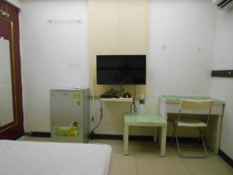 免仲介費 中壢市區忠福社區內公寓4樓裝潢網路套房出租（第2張）