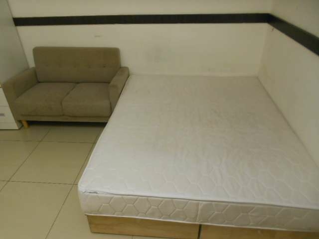 免仲介費 中壢市區忠福社區內公寓4樓裝潢網路套房出租（第2張）