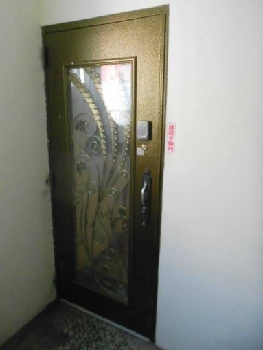 免仲介費 中壢市區忠福社區內公寓4樓裝潢網路套房出租（第12張）