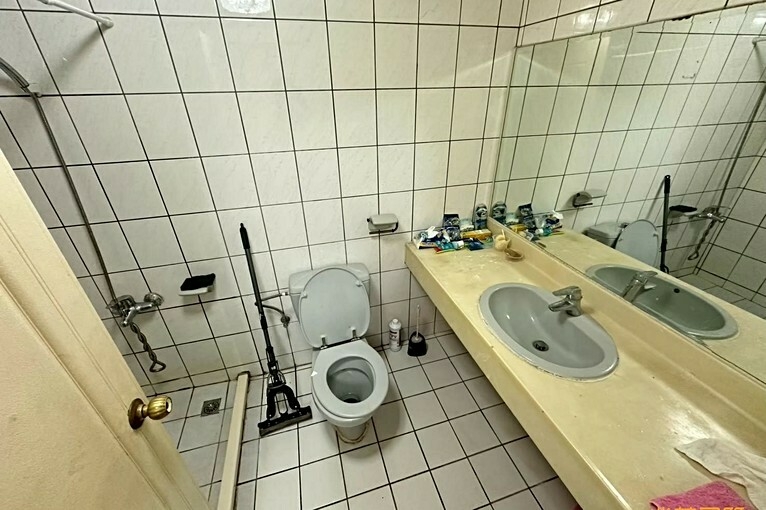 兆基社會住宅🏠Benson免仲介費可租補宏國青山套房有陽台(第2張)