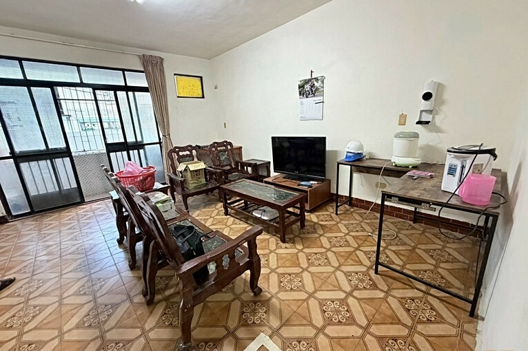 兆基社會住宅🏠可貓咪可入籍-小港永順街健身公寓(第1張)