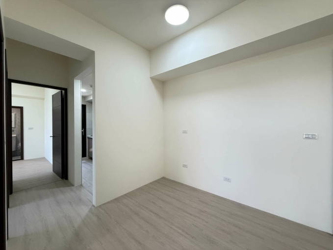 🎀大園客運園區全新🎀稀有雙衛浴開窗兩房車（第2張）