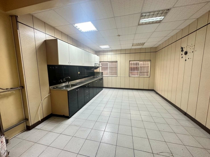 #台南永康#大灣西勢20米路5樓大店面（第10張）