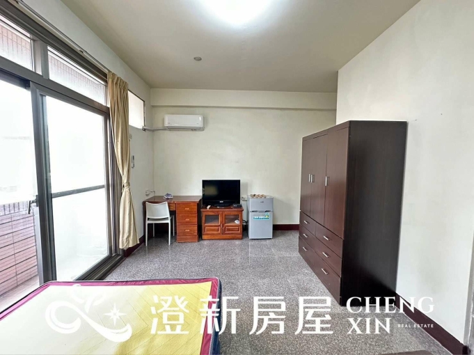 🎉金山街前段/格局方正採光通風大套房/獨立陽台洗衣機/飲水機/垃圾集中🎉 - Image 3