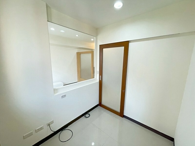 🐍徐匯中學捷運💓電梯管理🧧陽台兩房(第12張)