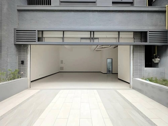 富來新苑大面寬店面*獅子王（第1張）