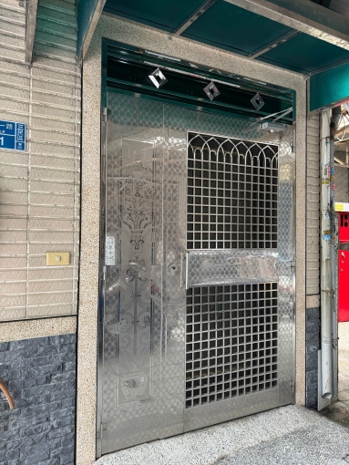 民族區間車站旁公寓ㄧ樓（第2張）