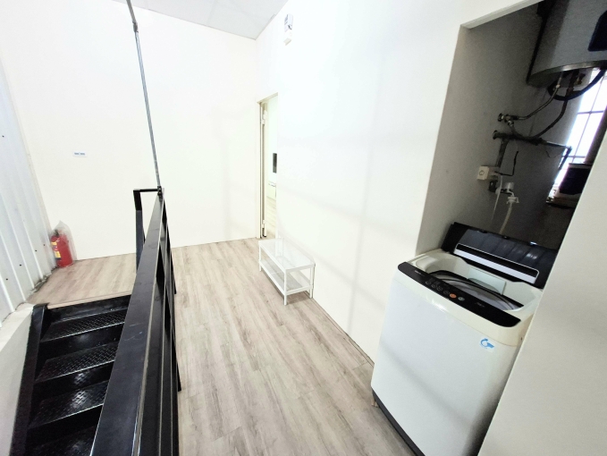 可租補秒殺款@大空間@陽台@子母車@機車位@汽車很好停 - Image 15