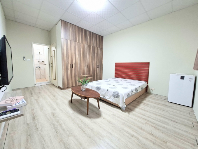 可租補秒殺款@大空間@陽台@子母車@機車位@汽車很好停 - Image 1