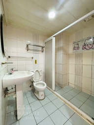 稀有可寵🍀租屋補助🍀乾濕分離🍀汽車位可租🍀子母車🍀管理員（第2張）