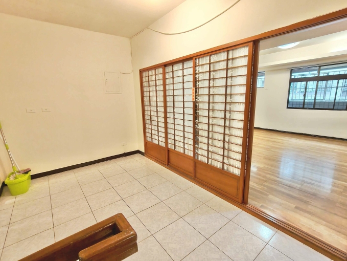 橘子🍊水湳藝術皇家3⭐1+2樓店⭐含管可租補營登（第4張）