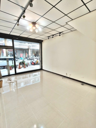 橘子🍊水湳藝術皇家3⭐1+2樓店⭐含管可租補營登（第13張）