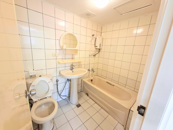 台水電☆近教育大學＆勤美商圈☆電梯子母車（第15張）