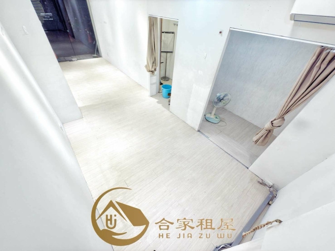 租客勞基法免費諮詢💖西屯區可營業登記地點好省裝潢服飾首選精品裝潢有冷氣電費只要(4)元超佛無洗曬木質地板免爬樓梯店面（第4張）