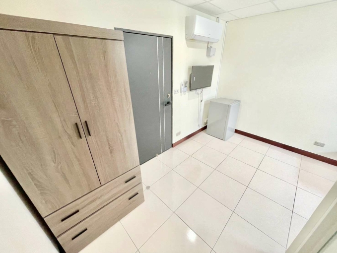 興大🍟多間可選🎈租補 - Image 6