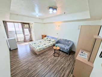 北區漢口路｜電梯$9000套房｜👉 獨洗曬＋陽台｜衛浴開窗｜首月租金半價｜可雙租補｜台水電（第1張）