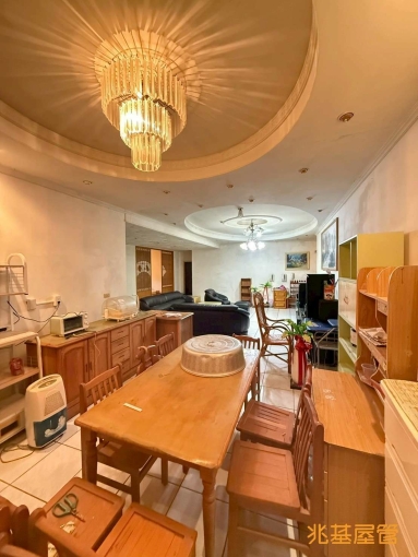 兆基社會住宅🏠⛳️皇族麗星~稀有一樓電梯大四房~近7-11（第4張）