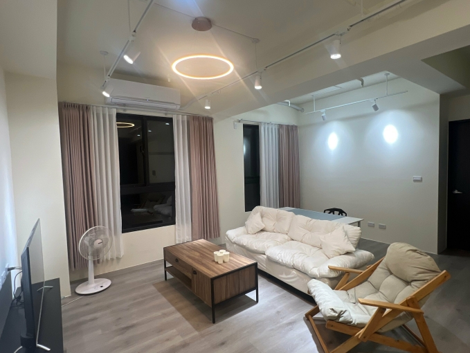 #屋主自租免仲介費 🏠橋頭楠梓科技宅|悅讀時代2+1房|含管理費含B1平車|可租補可寵|楠梓科技園區通勤8分鐘(第1張)