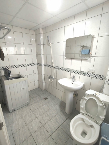 橘子🍊可租補水湳獨洗曬大套房🍊獨立Wifi子母車(502房)（第1張）