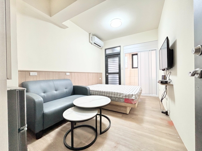 🔥西屯超新電梯🔥陽台獨洗🔥可短租、可租補🔥近北屯迪卡農 - Image 1