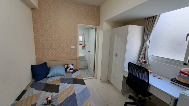 租補*電梯*子母車*飲水機*陽台獨洗曬*明亮*衛浴開窗（第4張）