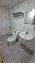 租補*電梯*子母車*飲水機*陽台獨洗曬*明亮*衛浴開窗（第11張）