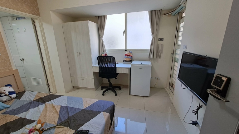 租補*電梯*子母車*飲水機*陽台獨洗曬*明亮*衛浴開窗（第7張）