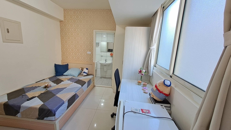 租補*電梯*子母車*飲水機*陽台獨洗曬*明亮*衛浴開窗（第1張）