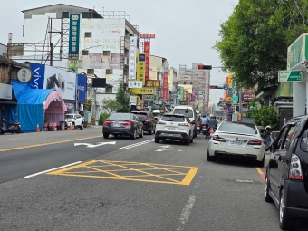 大里市場郵局鬧區吃市店面（第2張）