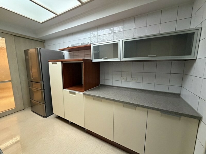 永信登峰x五福商圈x五福國小國中x珍稀40坪x大三房x可寵(第6張)