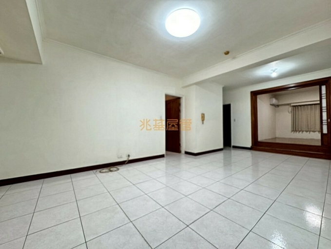 兆基社會住宅🏡苓雅區正義火車站旁稀有四大房（第1張）