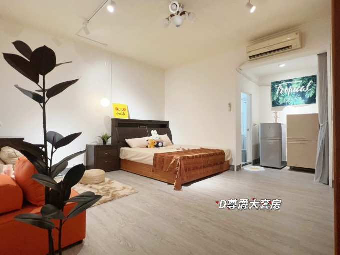 新板特區全新共生宅2樓,租補後不到萬元,板南線.板橋車站走路8分鐘 - Image 1