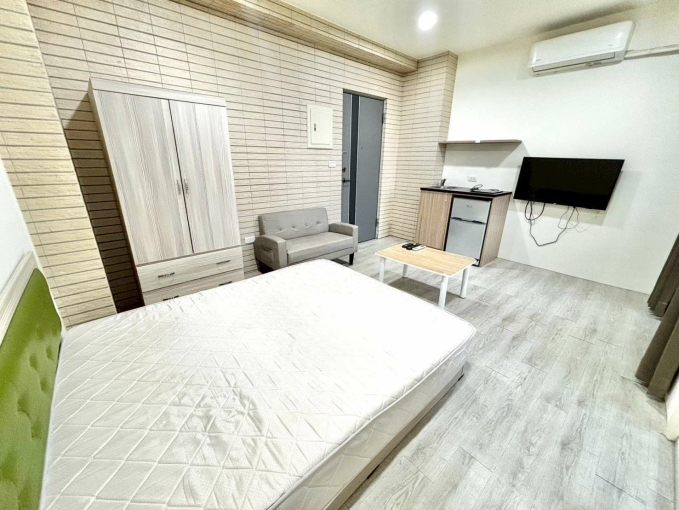 烏魚誤人，不誤冬✨陽台獨洗💕可租補✨近台中高鐵💕宇你相見（第4張）