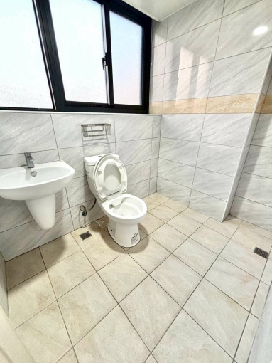 烏魚誤人，不誤冬✨陽台獨洗💕可租補✨近台中高鐵💕宇你相見（第8張）