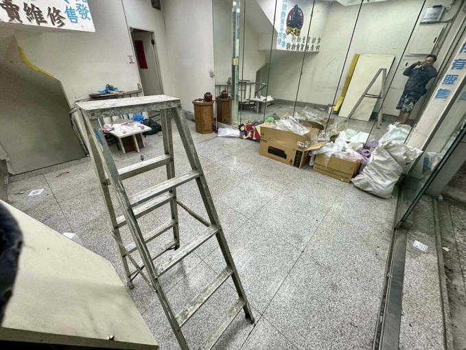 💎1F+地下室黃金店面 🛵騎樓可使用💰臨路12米💰車潮就是錢潮 💰走路火車站（第3張）