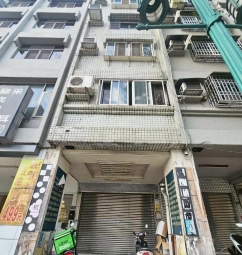 💎1F+地下室黃金店面 🛵騎樓可使用💰臨路12米💰車潮就是錢潮 💰走路火車站（第1張）