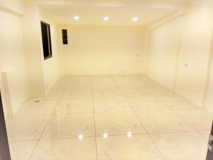 興大10米活路😍整棟透天💎店住合一💎5套衛浴(第6張)