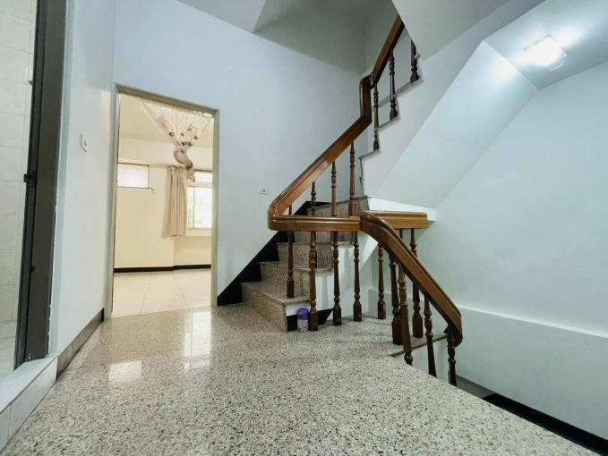 永二街超值大坪數六房店住（第13張）