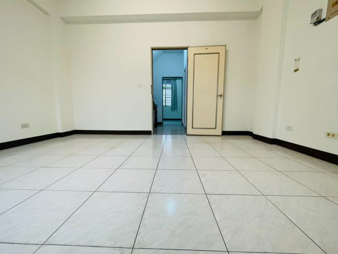 永二街超值大坪數六房店住（第10張）