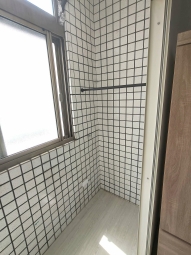 橘子🍊限女生🍊水湳經貿陽台獨洗曬大套房🍊獨立Wifi子母車(501房) - Image 11