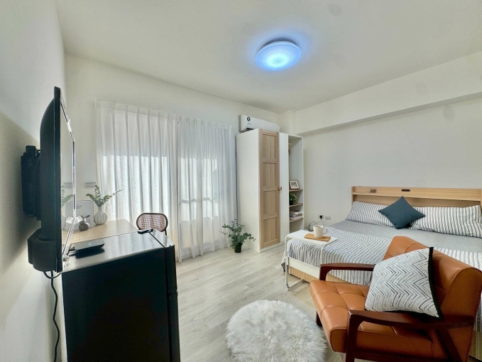 🏡可寵精緻陽台獨洗套房🏡可租補•可雙租補•陽台•獨洗曬•可貓🐈•可租室內機車位及汽車位•台水電 - Image 1