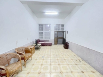近兆湘國小#全配傢俱#溫馨透天~岡山賣屋林丹（第3張）