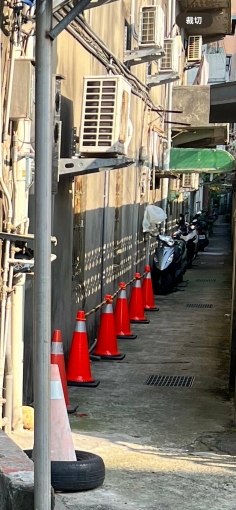 山鶯路穩懋電子旁（第10張）