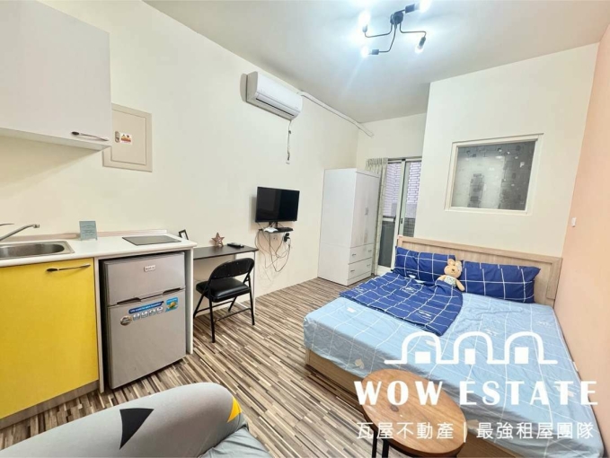 陽台獨洗🍀可租屋補助🍀流理台🍀電磁爐🍀可戶籍🍀室內機車位🍀子母車🍀管理員（第1張）