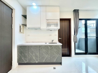 🧡加賴約🧡全新電梯🧡租屋補助🧡陽台獨洗🧡流理台🧡重金裝潢🧡稀有釋出🧡 - Image 16